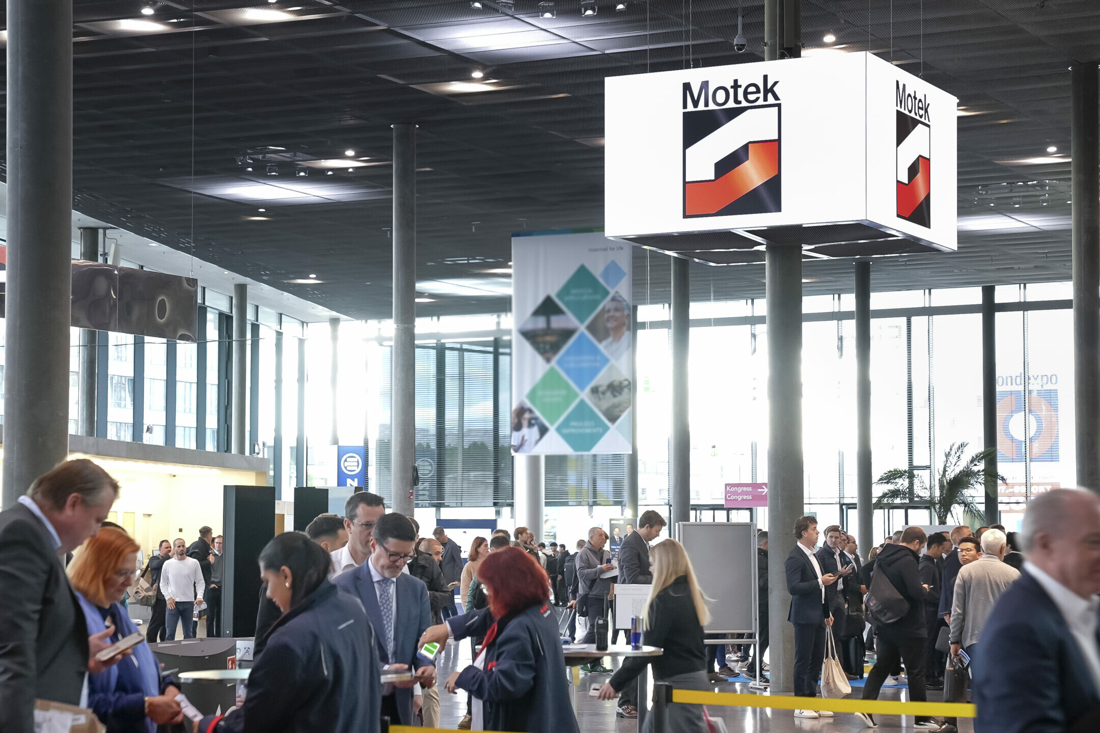 Bondexpo Internationale Fachmesse für Klebtechnologie Motek 2024 01 scaled uai